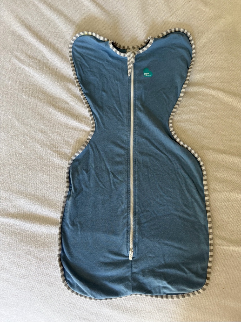 Love to Dream dusty Blue Swaddle size small sleep sack 1.0 TOG
